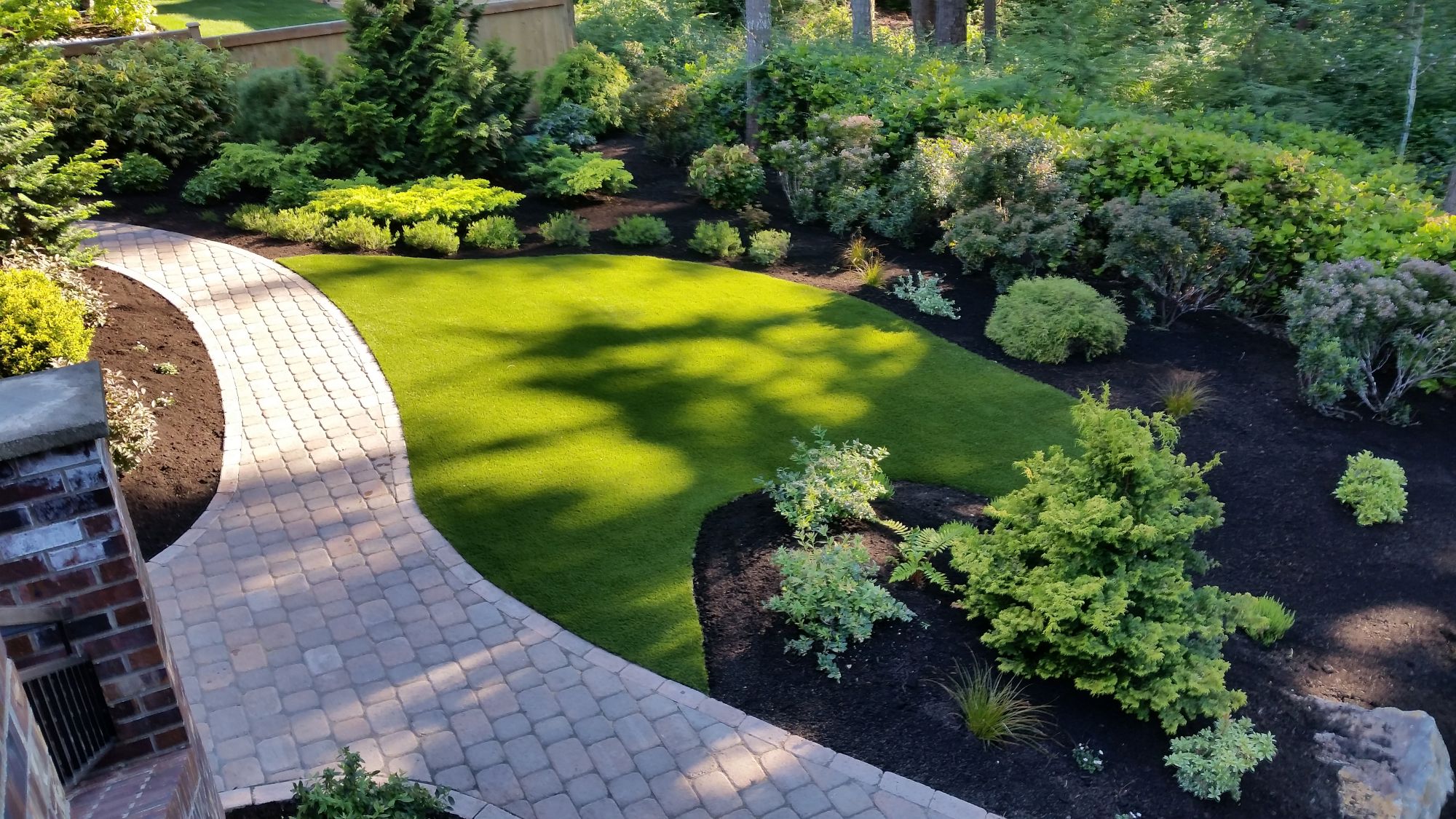Hardscape Services with Hedahl Landscape, Deck & Patio